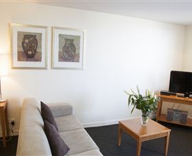Salamanca Terraces - Accommodation Guide 5