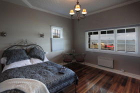 Ark Stanley - The - Accommodation China 0