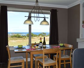 A Portside Experience - King Island - Accommodation China 0