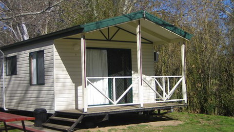 Ball Park Caravan Park - Accommodation China 5