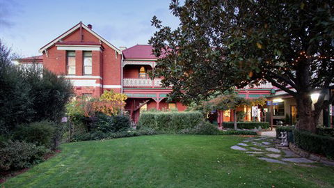 Alzburg Resort Mansfield - Accommodation Asia 0