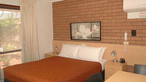 Motel Woongarra - Accommodation Guide 3