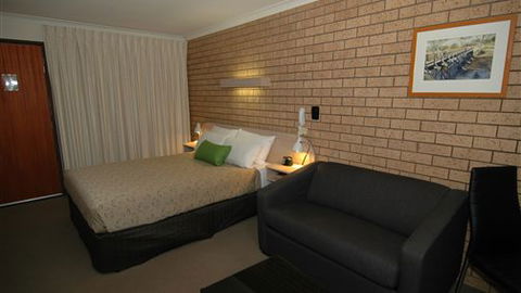 Motel Woongarra - Accommodation Guide 7