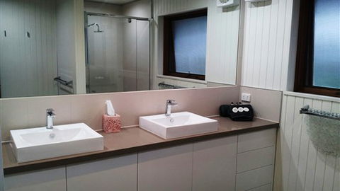 Greenstone Farm - Accommodation Guide 5