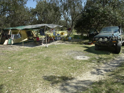 Flinders Beach Foreshore Camping Grounds - Accommodation Guide 1