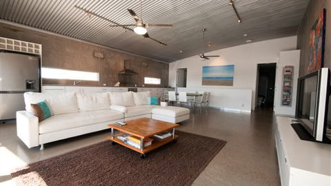 HolidayMakers - Accommodation China 6