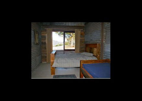 Howqua Valley Views - Accommodation Guide 4