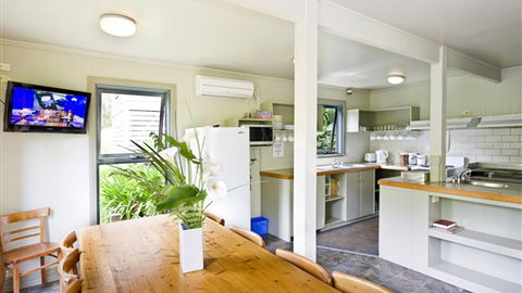 Great Ocean Road Cottages & Backpackers - Accommodation China 4