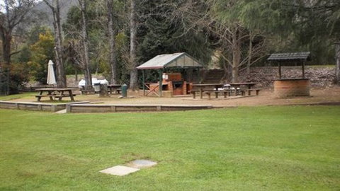 Feathertop Chalet - Accommodation Asia 3