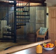 Schusters Lodge - Accommodation Guide
