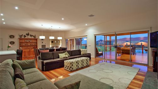 Upper Ryans Creek VIC Accommodation Guide