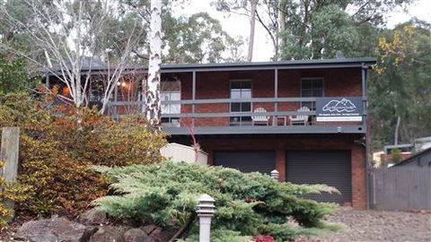 Two Mountains Lodge - Accommodation Guide 7
