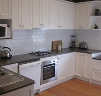 Abaleen House - Accommodation China