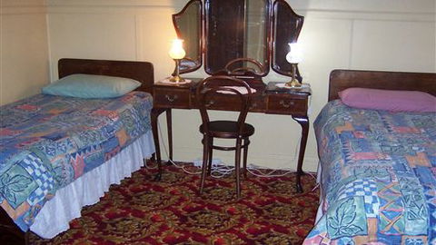 Abaco House - Accommodation China 1