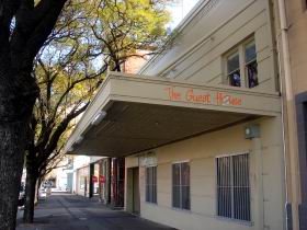 Backpack Oz And The Guest House - Accommodation China 3