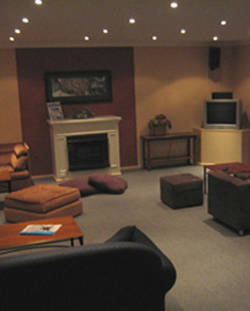 Aalberg Chalet - Accommodation Guide 1