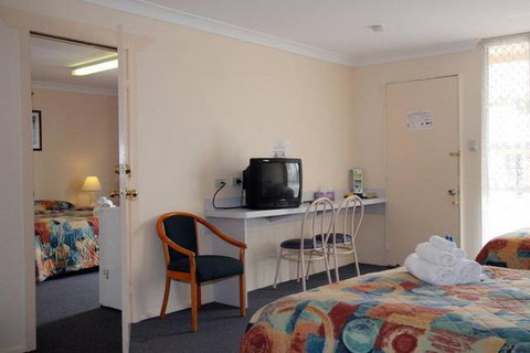 Alexander Motel & Peppercorn Restaurant - Accommodation Asia 5