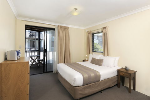 Assured Waterside Apartments - Accommodation Guide 8