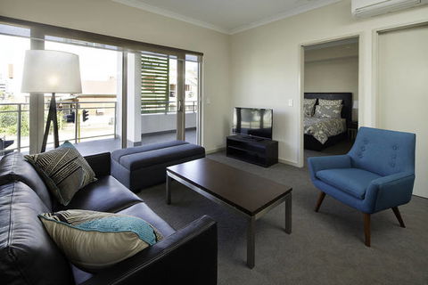 Baileys Serviced Apartments - Accommodation Guide 1