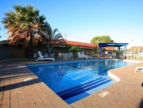 BEST WESTERN Hospitality Inns Carnarvon - Accommodation Asia 5