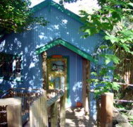 Blue Poles Cafe Gallery  BB - Accommodation Asia