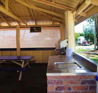 Burnett Heads Holiday Park - Accommodation China