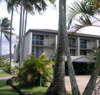 Cairns Holiday Lodge - Accommodation China