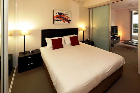 Cairns Luxury Apartments - Accommodation China 2