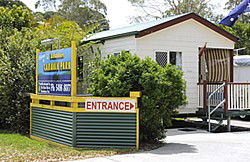 Beachmere Caravan Park - Accommodation Guide 1