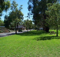 Cowra Holiday Park - Accommodation Asia