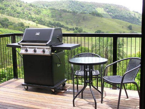 Dayboro Cottages & Llama Walks - Accommodation Asia 4