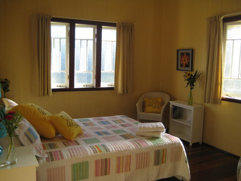 Eco Queenslander Holiday Home - Accommodation Asia 1