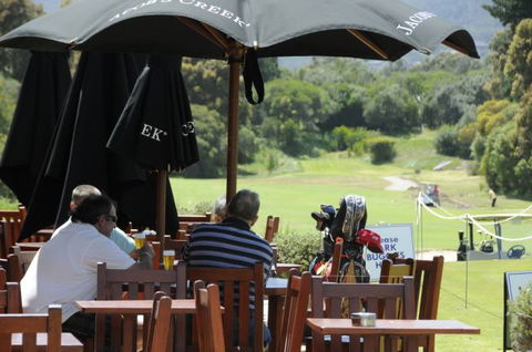 Fairways Resort - Accommodation China 8