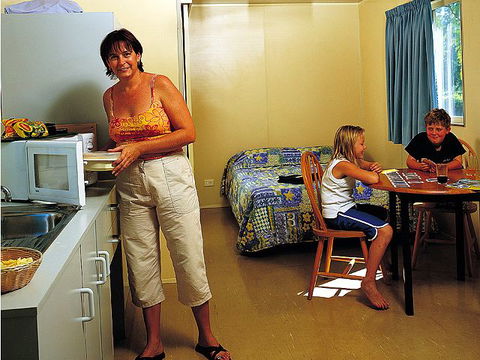 Kakadu Lodge & Caravan Park - Accommodation Guide 3