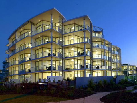 Manta Bargara - Accommodation China 1