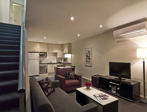 Meriton Serviced Apartments Danks Street, Waterloo - Accommodation Asia 2