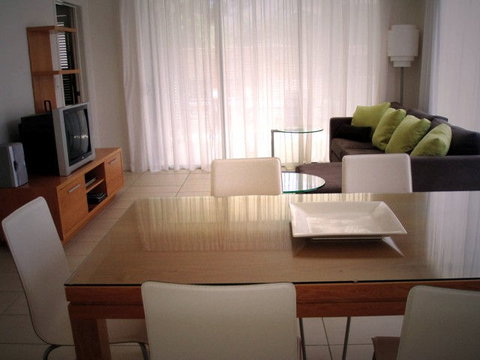 Metzo Noosa Resort - Accommodation Asia 1