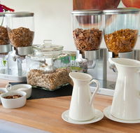 Motel on A Beckett - Accommodation Guide