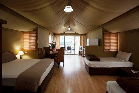 NRMA Ocean Beach Holiday Park - Accommodation Asia 4
