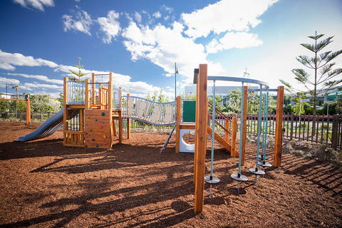 Pullman Magenta Shores Resort - Accommodation Guide 1