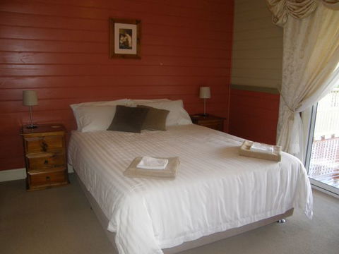 Shady Trees Barrington - Accommodation Guide 6