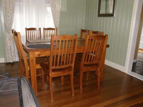 Shady Trees Barrington - Accommodation Guide 10