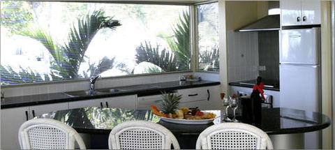 Rollingstone Beach Caravan Resort - Accommodation China 0