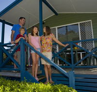 Swansea Gardens Lakeside Holiday Park - Accommodation Asia
