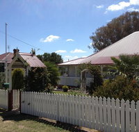 Tenterfield Luxury Historic c1895 Cottage - Accommodation Guide