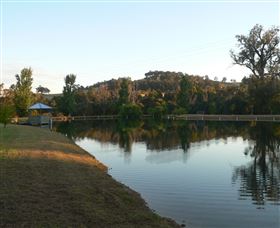 Mumbles - Accommodation Guide 3