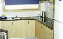 Lorikeet Boutique Escape 416 - Accommodation Asia 4