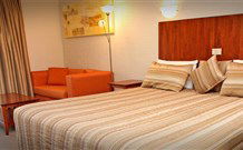 Euston Club Motel - Euston - Accommodation Asia 1