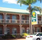 Hamiltons Henry Parkes Motor Inn - Accommodation China