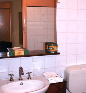 Metropolitan Motor Inn - Accommodation Asia 2